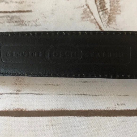 Black & silver medium Fossil belt - Picture 6 of 7